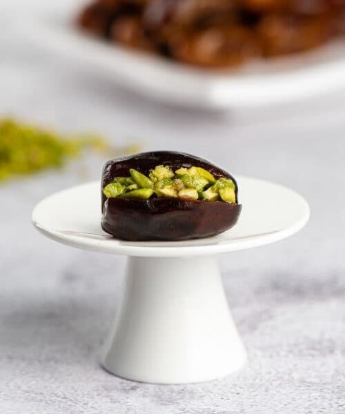 Fardh Dates with Pistachio - main
